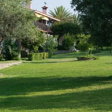 Ferienhaus Private Front Maisonette 3 Bedroom Mikiverna