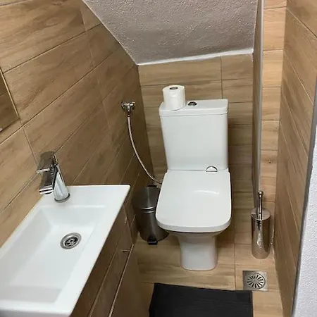 Private Front Maisonette 3 Bedroom Mikiverna Kalyves Polygyrou