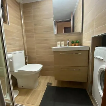 Hébergement de vacances Private Front Maisonette 3 Bedroom Mikiverna