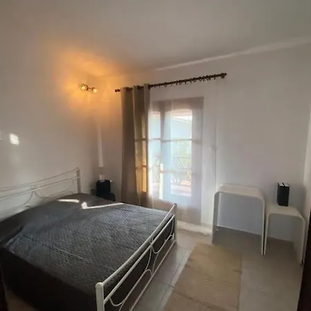 Hébergement de vacances Private Front Maisonette 3 Bedroom Mikiverna