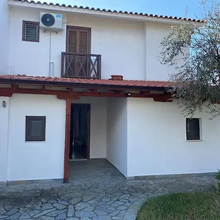 Private Front Maisonette 3 Bedroom Mikiverna Kalyves Polygyrou