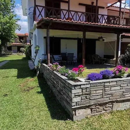 Дом отдыха Private Front Maisonette 3 Bedroom Mikiverna *